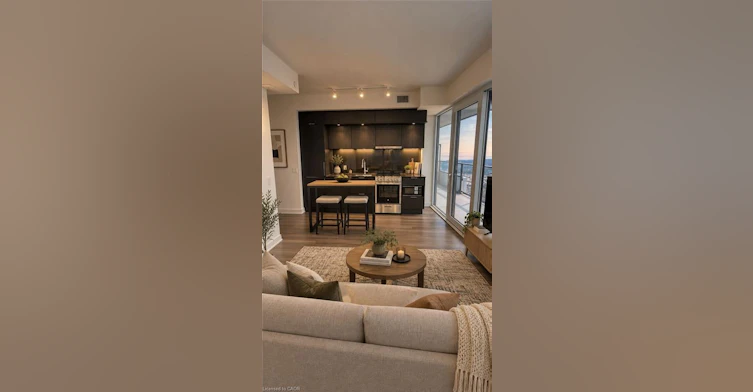 7402-448 Burnhamthorpe Road W, Mississauga, ON, L5B 0R4 - 2