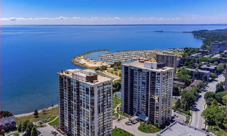 1103-2170 Marine Drive