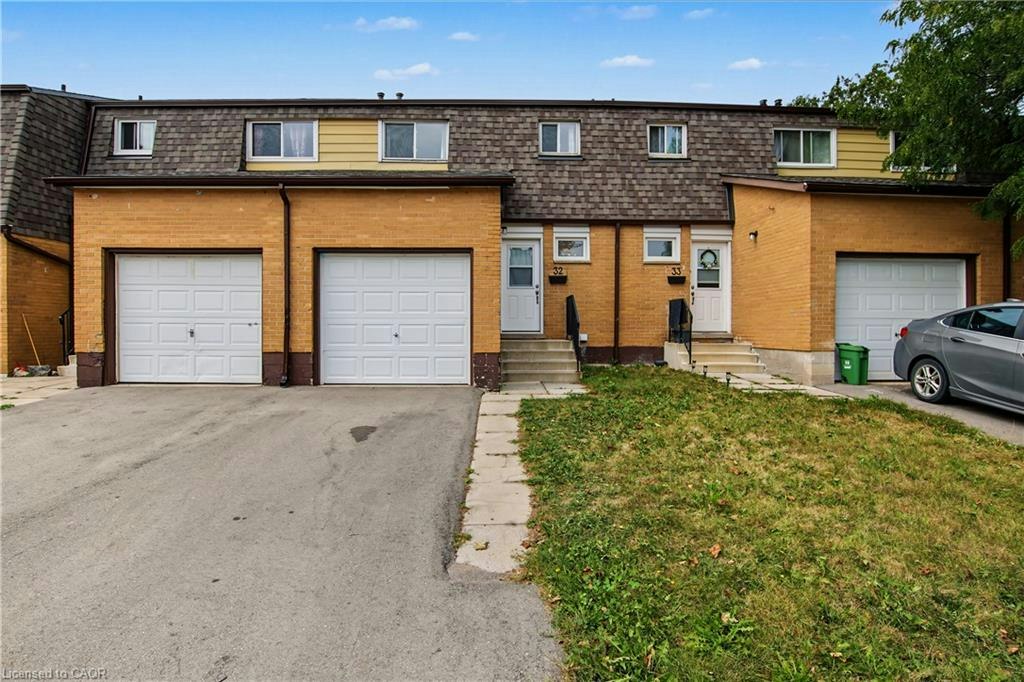 32-1444 Upper Ottawa Street, Hamilton, ON, L8W 1N3