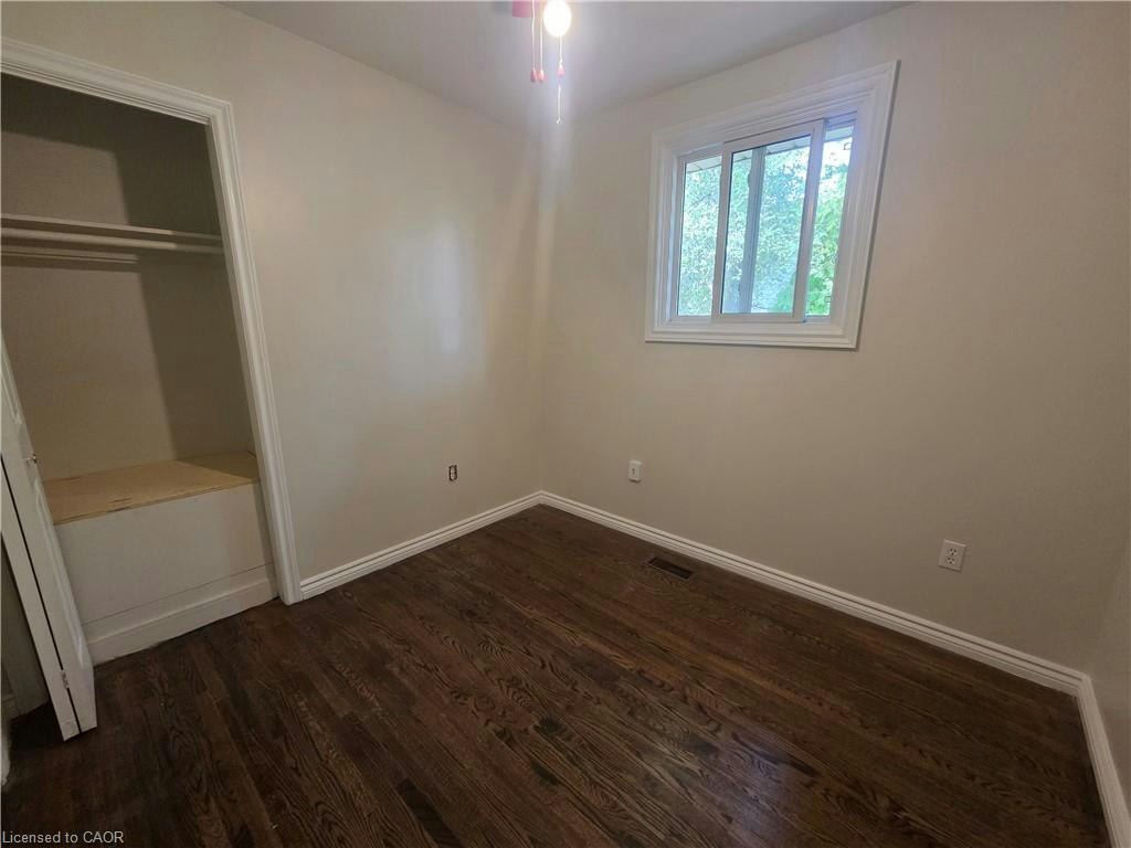 Upper Level-881 Lawrence Road, Hamilton, ON, L8K 2A4 - 7
