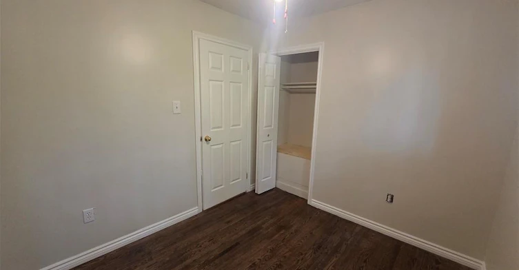 Upper Level-881 Lawrence Road, Hamilton, ON, L8K 2A4 - 8