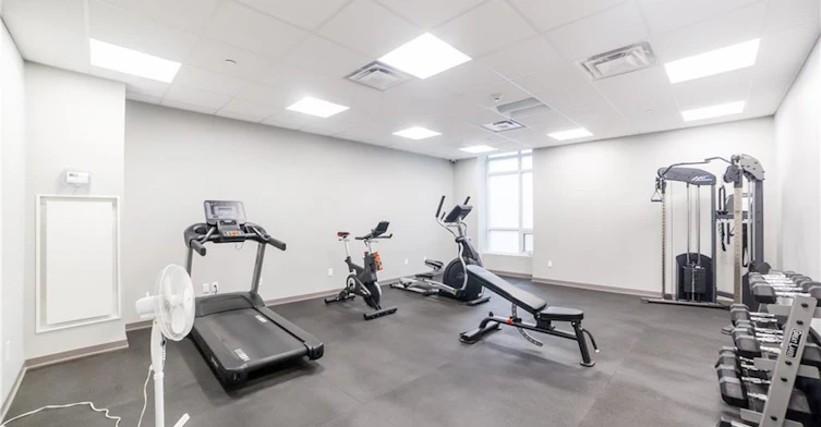 909-85 Robinson Street, Hamilton, ON, L8P 0B9 - 16