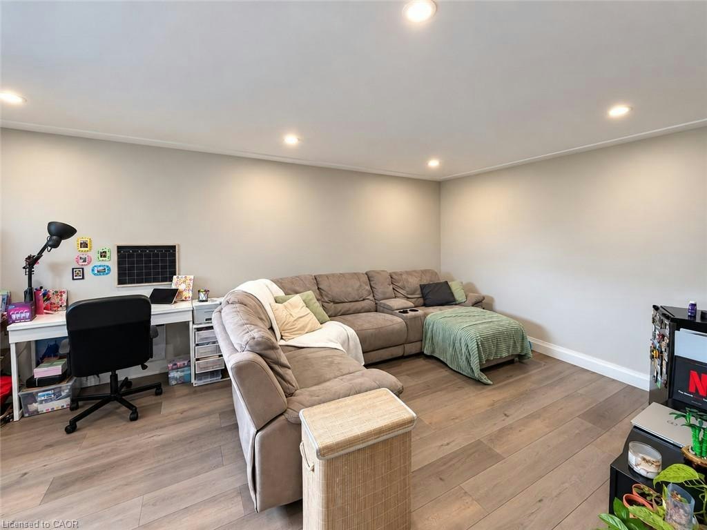 1-226 Heiman Street, Kitchener, ON, N2M 3M3 - 2