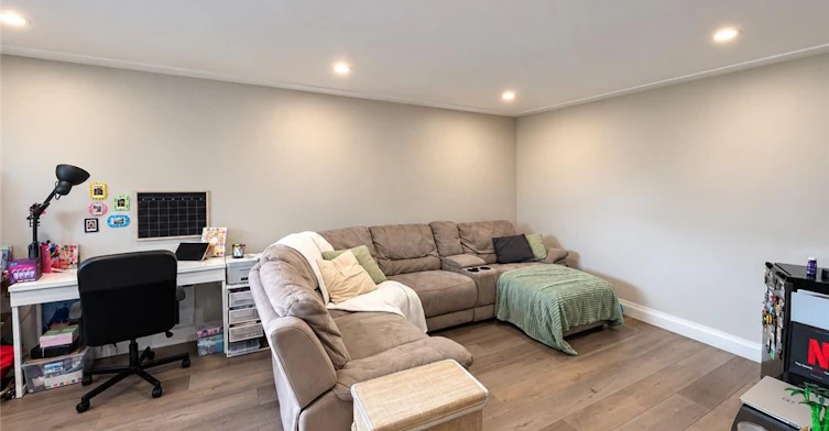 1-226 Heiman Street, Kitchener, ON, N2M 3M3 - 2