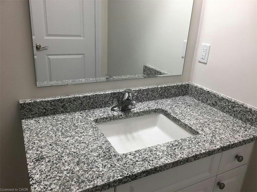 5A-115 South Creek Drive, Kitchener, ON, N2P 0H2 - 12