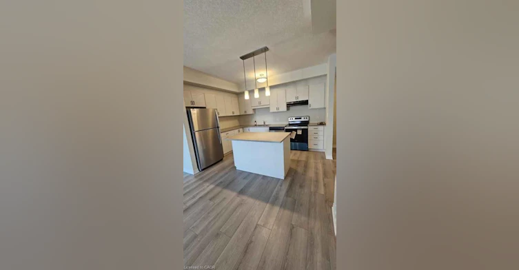 A16-25 Isherwood Avenue, Cambridge, ON, N1R 0E2