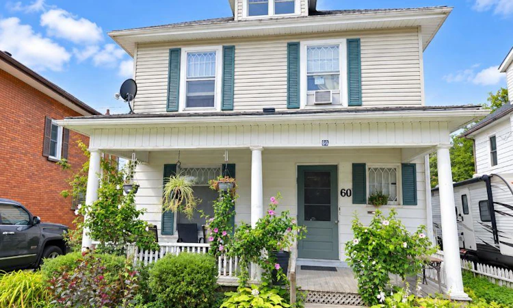 60 Lynnwood Avenue