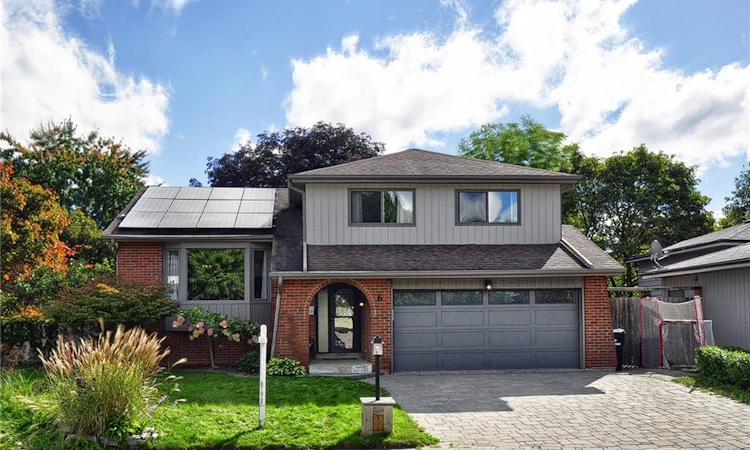 6 Cricket Hollow Place