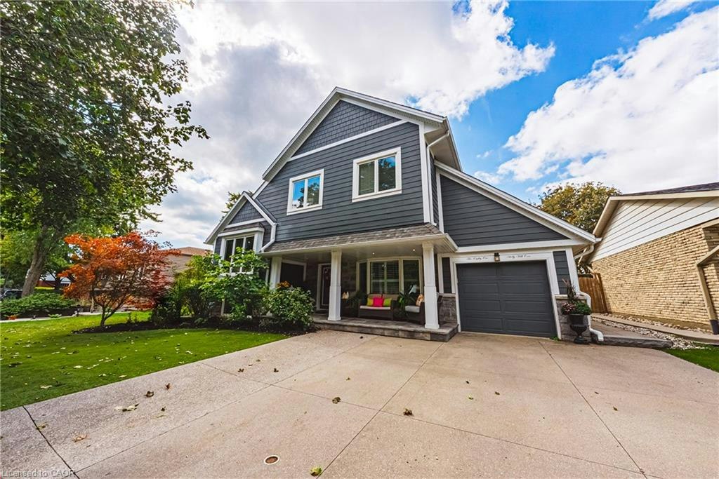 581 Holly Hill Crescent, Burlington, ON, L7L 3Z8