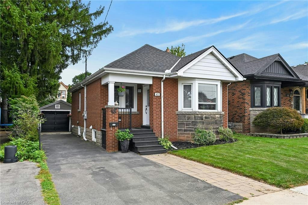 43 Cameron Avenue S, Hamilton, ON, L8K 2W9