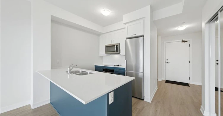 414-600 North Service Road, Hamilton, ON, L8E 0L2 - 8