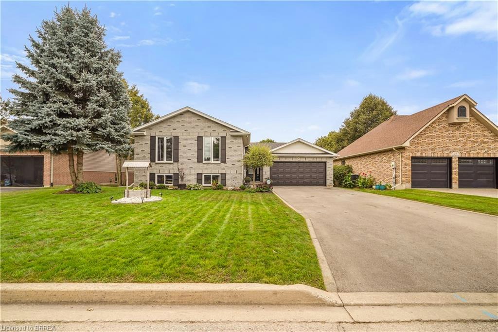 26 Macpherson Drive, Brant, ON, N3L 4C6