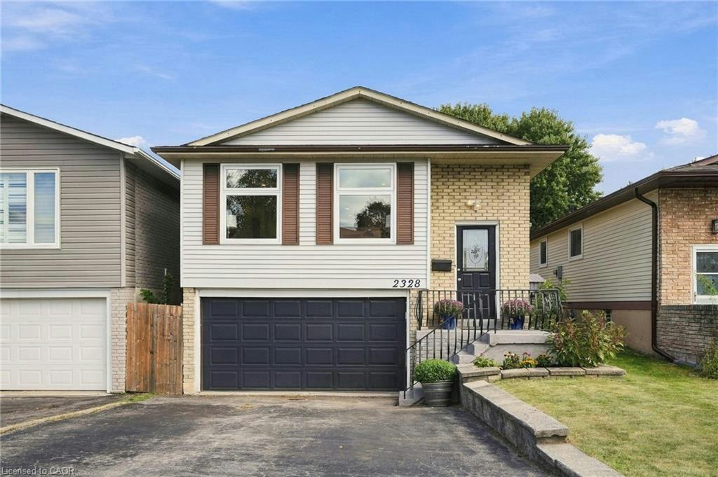 2328 Malcolm Crescent, Burlington, ON, L7P 4H4