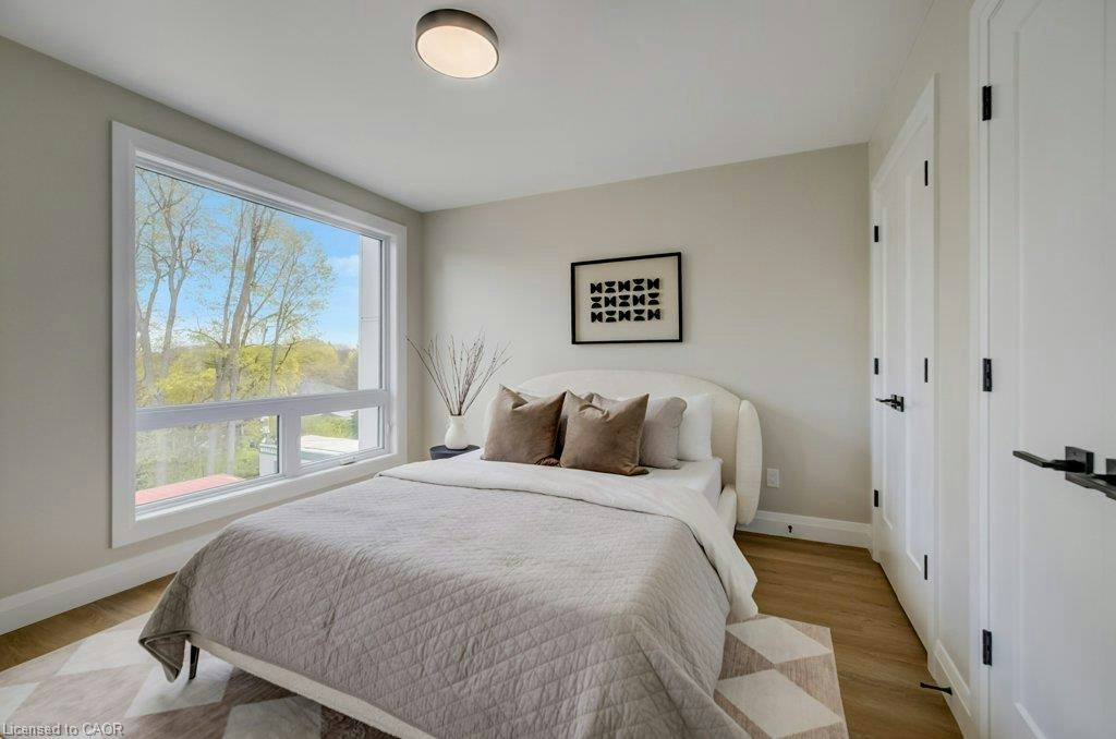 2-Upper unit (The Grove)-210 Heritage Drive, Kitchener, ON, N2B 0B5 - 14