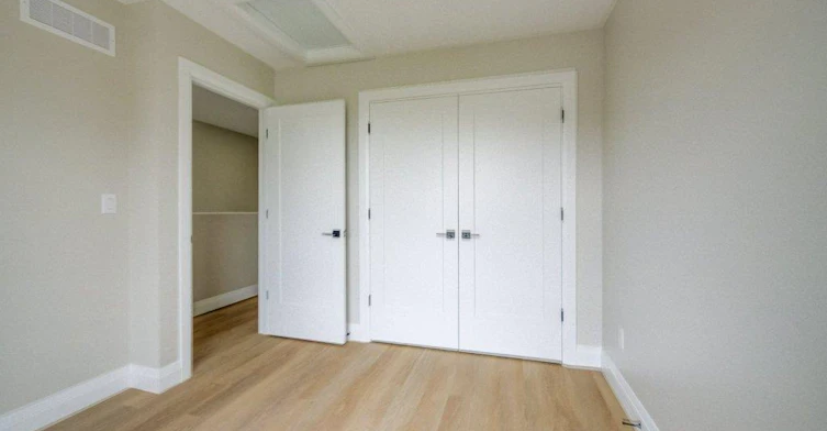 2-Upper unit (The Grove)-210 Heritage Drive, Kitchener, ON, N2B 0B5 - 12