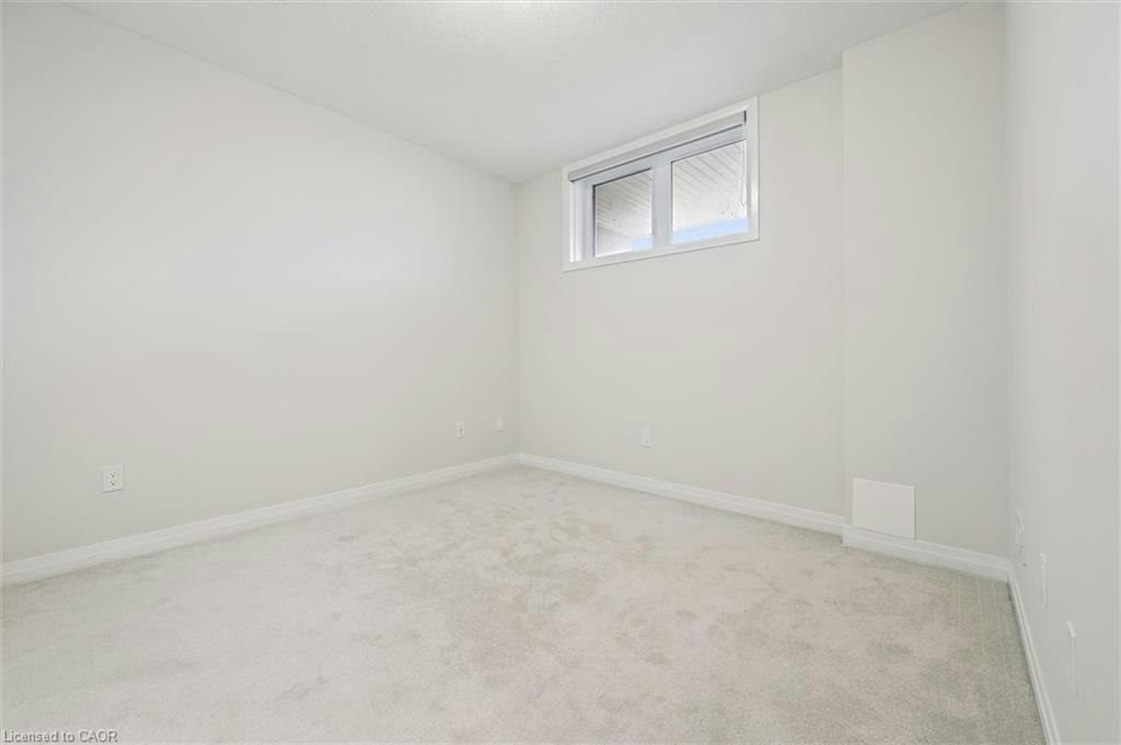 2 Vitality Drive, Kitchener, ON, N2R 0R7 - 16