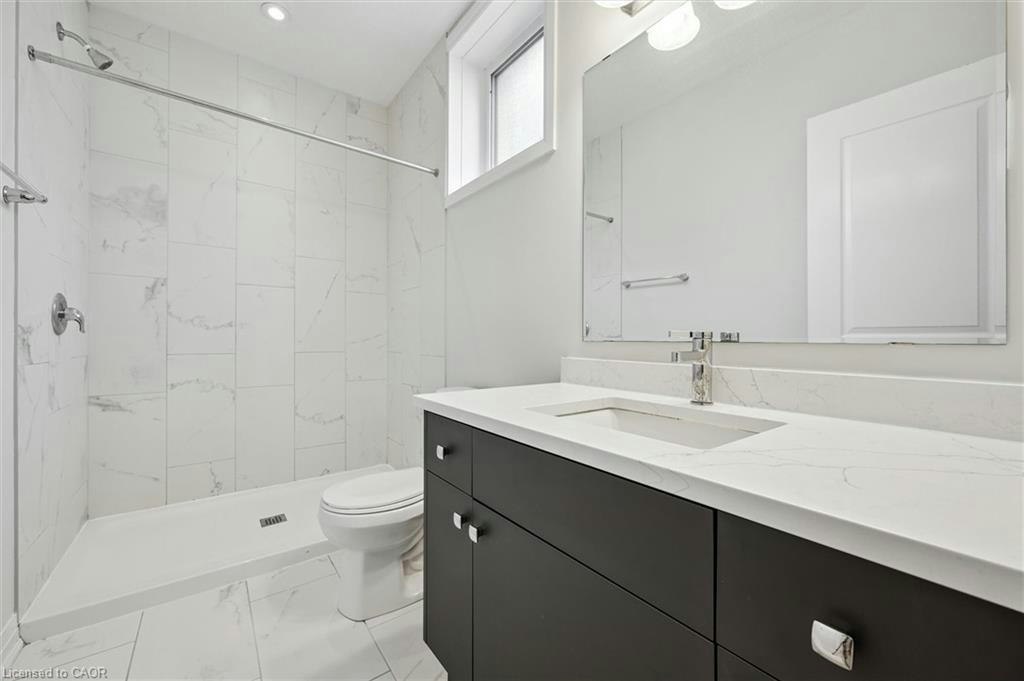 2 Vitality Drive, Kitchener, ON, N2R 0R7 - 19