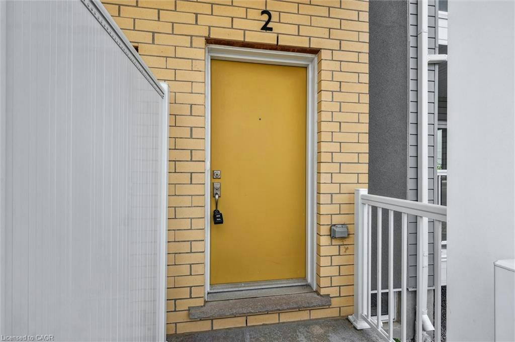 2 Vitality Drive, Kitchener, ON, N2R 0R7 - 4