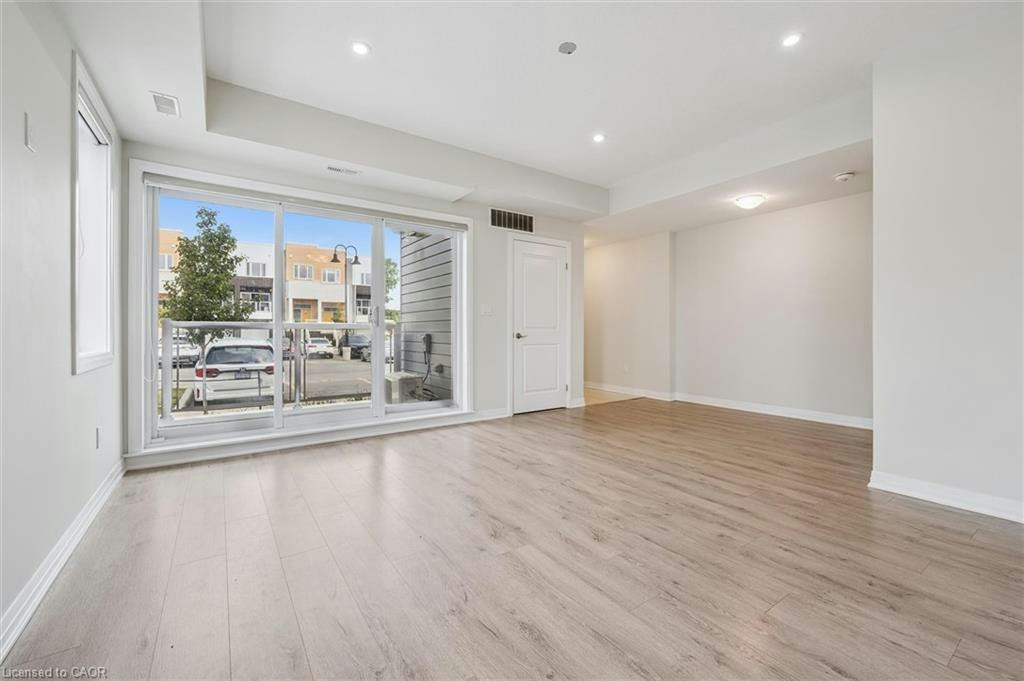 2 Vitality Drive, Kitchener, ON, N2R 0R7 - 6