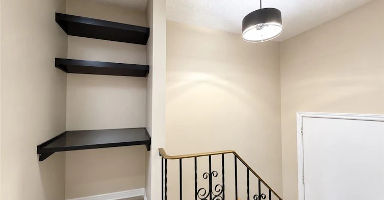 18-66 Summercrest Drive, Hamilton, ON, L8K 6G6 - 2
