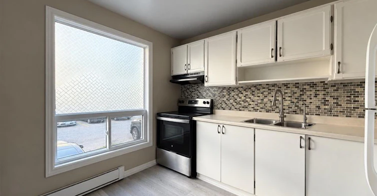 18-66 Summercrest Drive, Hamilton, ON, L8K 6G6 - 4
