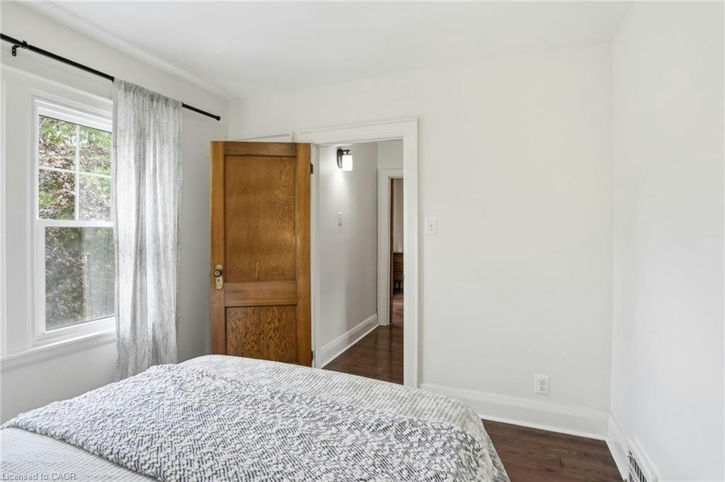 17 Tuxedo Avenue S, Hamilton, ON, L8K 2R7 - 33