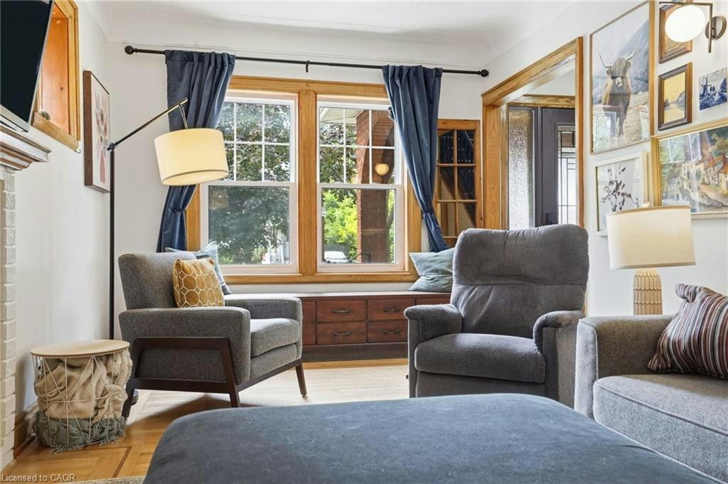 17 Tuxedo Avenue S, Hamilton, ON, L8K 2R7 - 11