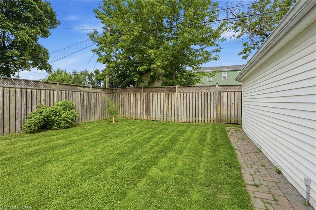 17 Tuxedo Avenue S, Hamilton, ON, L8K 2R7 - 49