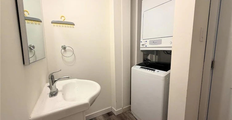 9-120 Charles Street, Hamilton, ON, L8P 3E6 - 10