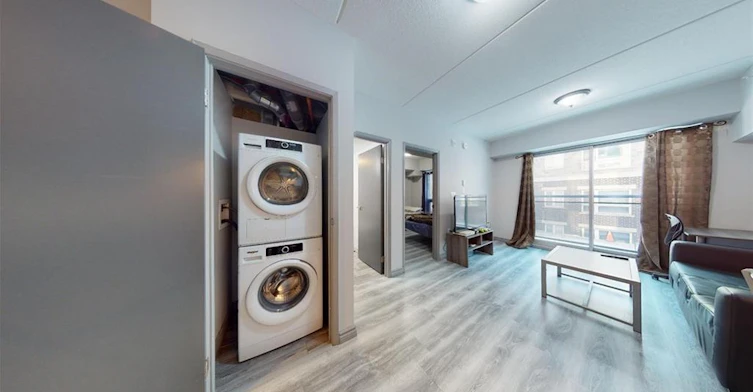 B215-275 Larch Street, Waterloo, ON, N2L 3R2 - 8