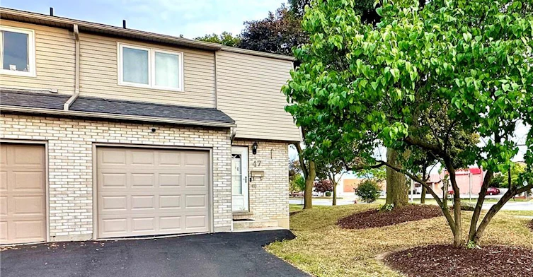 47-33 Rochelle Avenue, Hamilton, ON, L8W 1P9