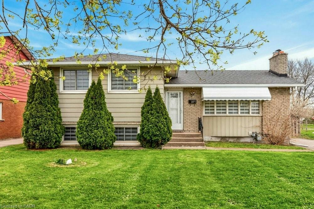 20 St Charles Drive, Thorold, ON, L2V 2W4