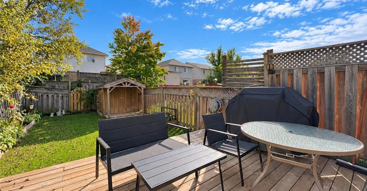 208 Activa Avenue, Kitchener, ON, N2E 3T8 - 19