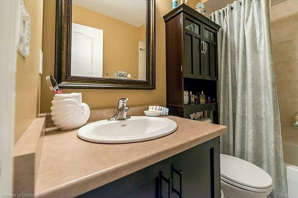 75 Liddycoat Lane, Hamilton, ON, L9G 0A7 - 13