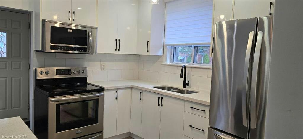 284 Brucedale Avenue E, Hamilton, ON, L9A 1P9 - 6