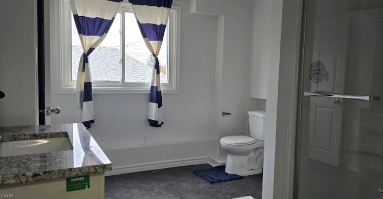 284 Brucedale Avenue E, Hamilton, ON, L9A 1P9 - 10