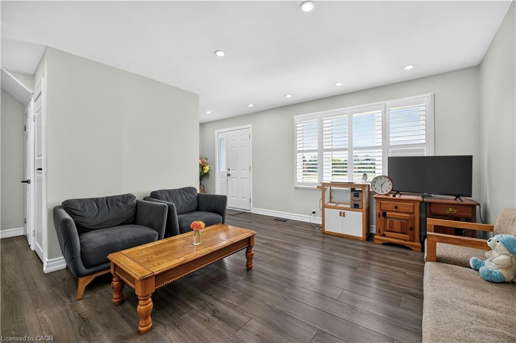 Right Side-685717 Hwy 2, Woodstock, ON, N4S 7V9 - 8