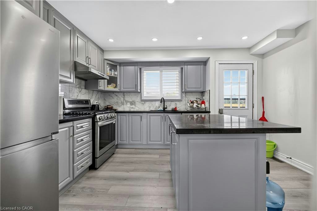 Right Side-685717 Hwy 2, Woodstock, ON, N4S 7V9 - 9