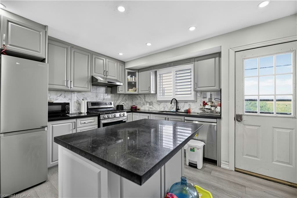 Right Side-685717 Hwy 2, Woodstock, ON, N4S 7V9 - 11