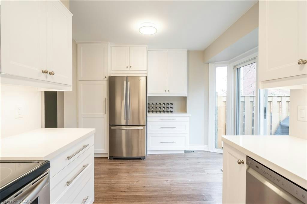 118-895 Maple Avenue, Burlington, ON, L7S 2H7 - 18