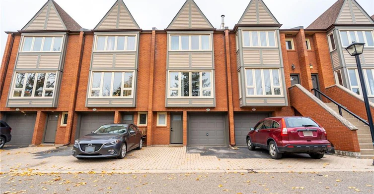 118-895 Maple Avenue, Burlington, ON, L7S 2H7