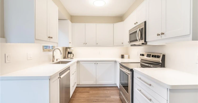 118-895 Maple Avenue, Burlington, ON, L7S 2H7 - 16