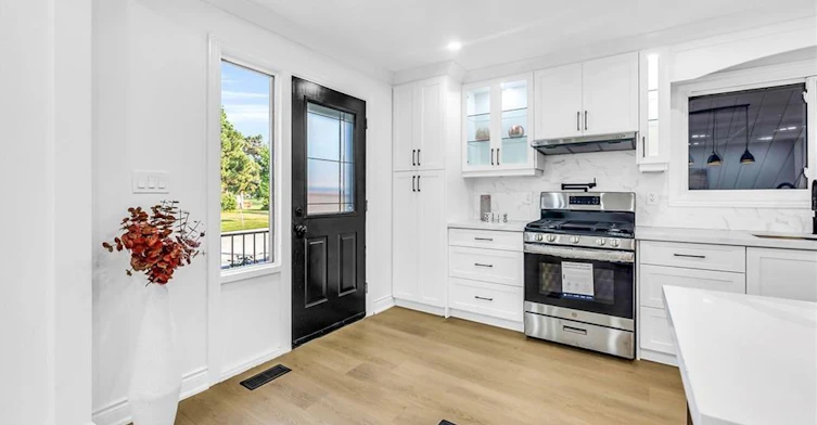 Upper-170 Terrace Drive, Hamilton, ON, L9A 2Z1 - 8