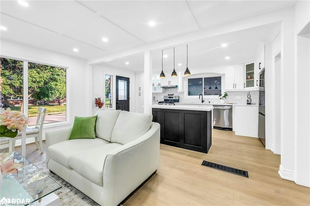 Upper-170 Terrace Drive, Hamilton, ON, L9A 2Z1 - 16