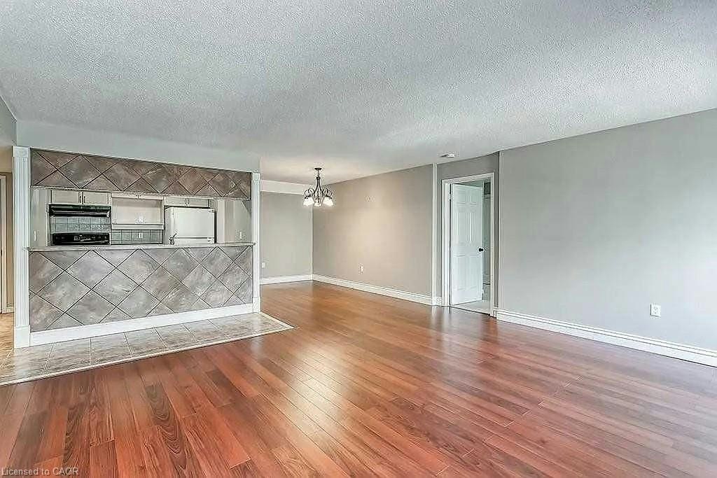 F405-216 Plains Road W, Burlington, ON, L7T 4K8 - 7