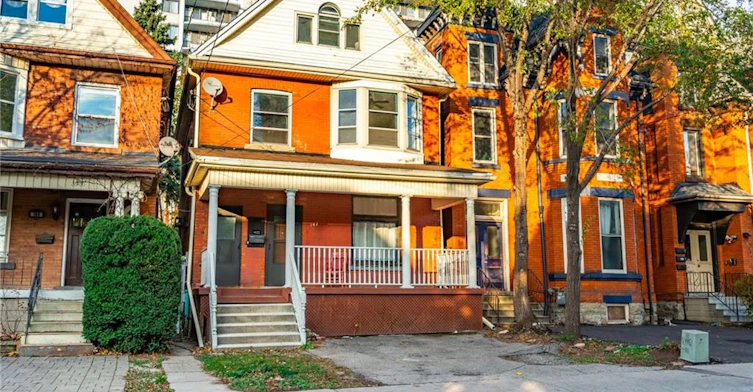 1-142 Bold Street, Hamilton, ON, L8P 1V3