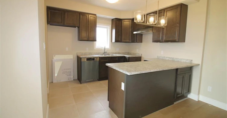 2-1395 Bleams Road, Kitchener, ON, N2E 3X7 - 3