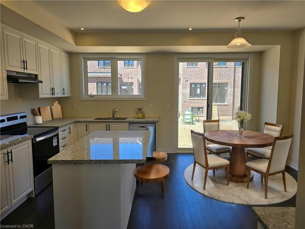 1383 Almonte Drive, Burlington, ON, L7P 3P8 - 2