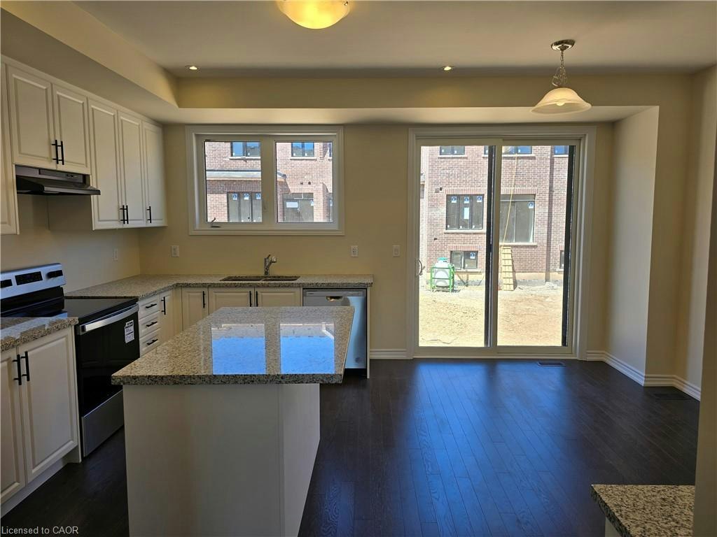 1383 Almonte Drive, Burlington, ON, L7P 3P8 - 10