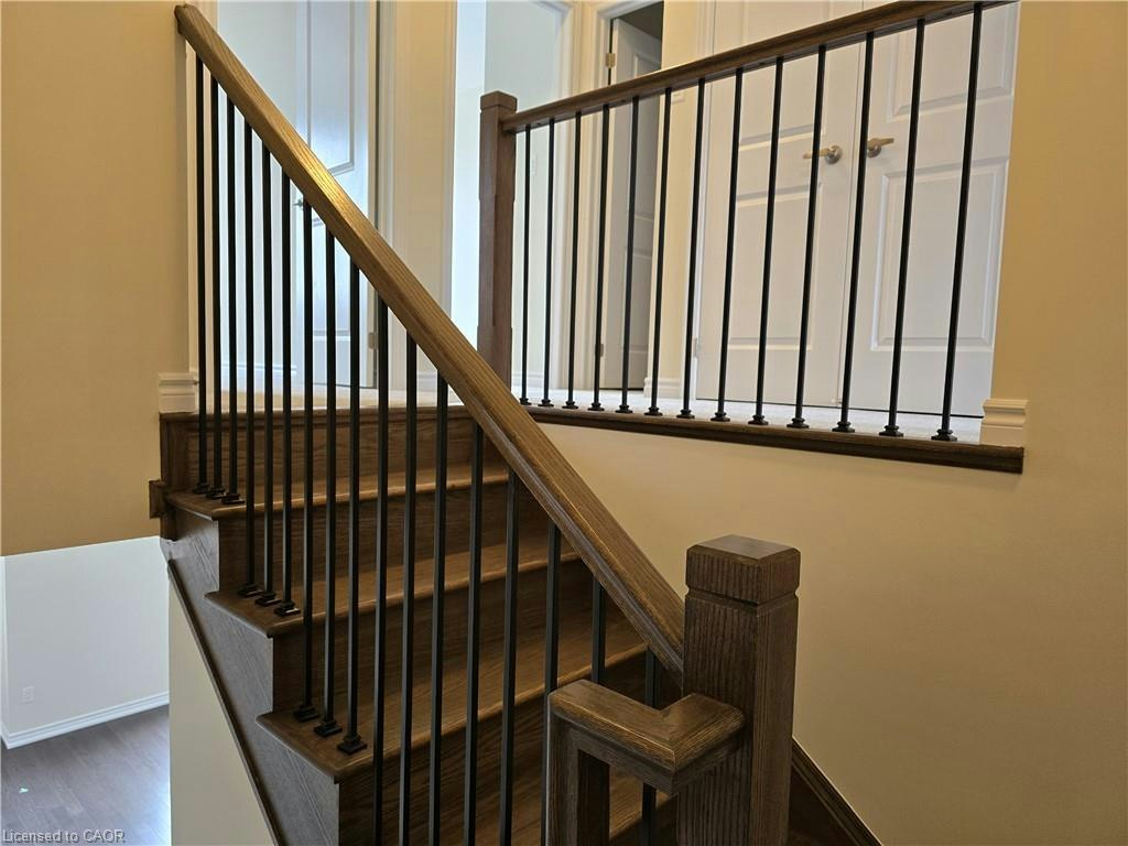 1383 Almonte Drive, Burlington, ON, L7P 3P8 - 26